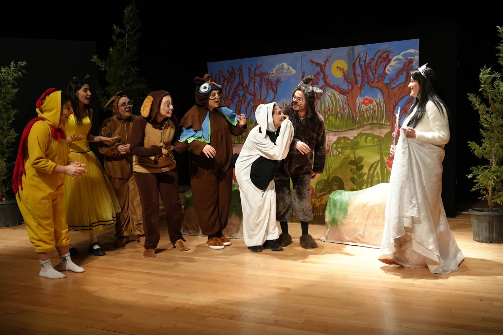 Ankara Ke&ccedil;i&ouml;ren'de 'Masal D&uuml;nyası' minik izleyicilerle buluştu