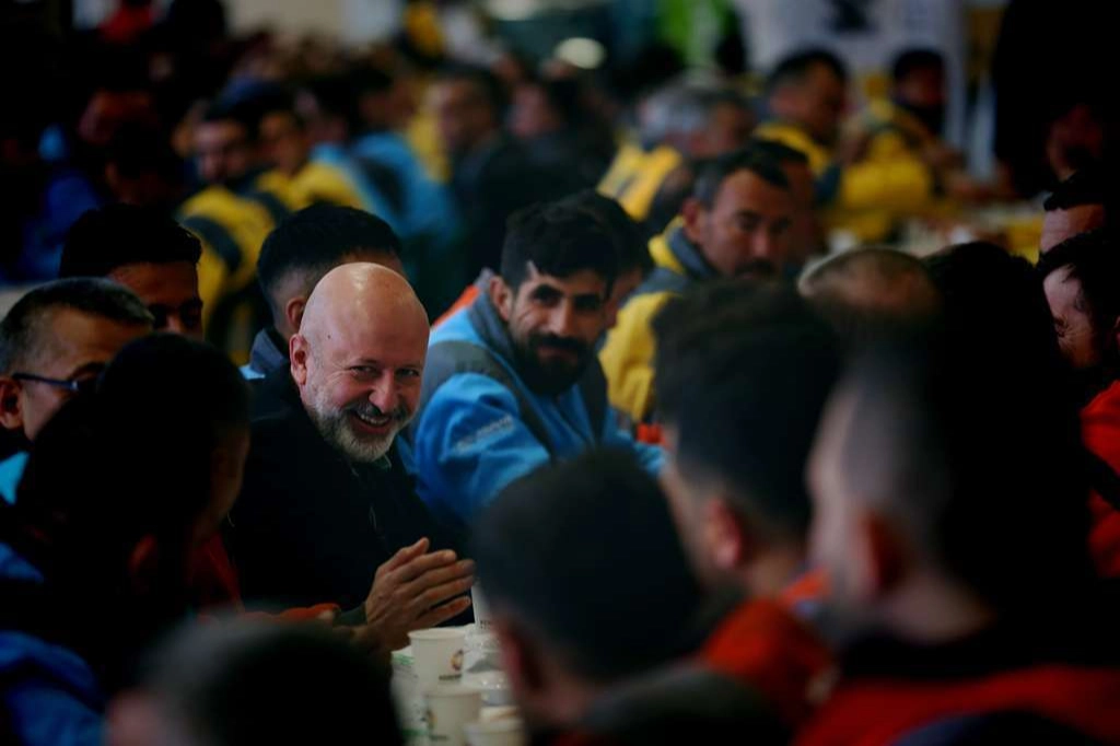 İş&ccedil;i dostu başkandan 1 Mayıs mesajı