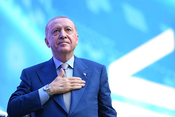 3 başkan ve 1 milletvekili AK Parti&rsquo;ye ge&ccedil;iyor