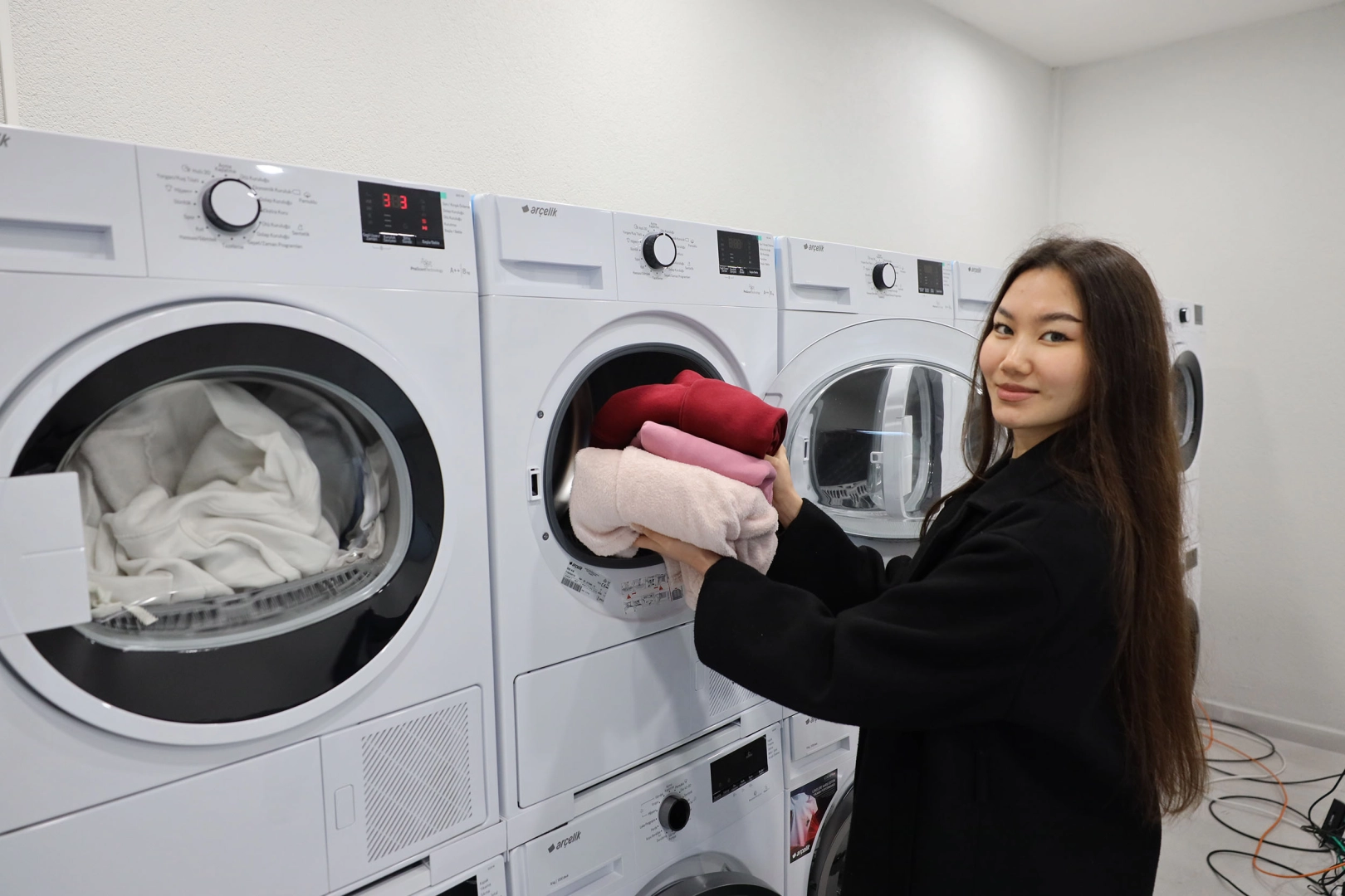 Sakarya&rsquo;da &uuml;niversite &ouml;ğrencisinin &lsquo;&ccedil;amaşır yıkama&rsquo; derdi bitti