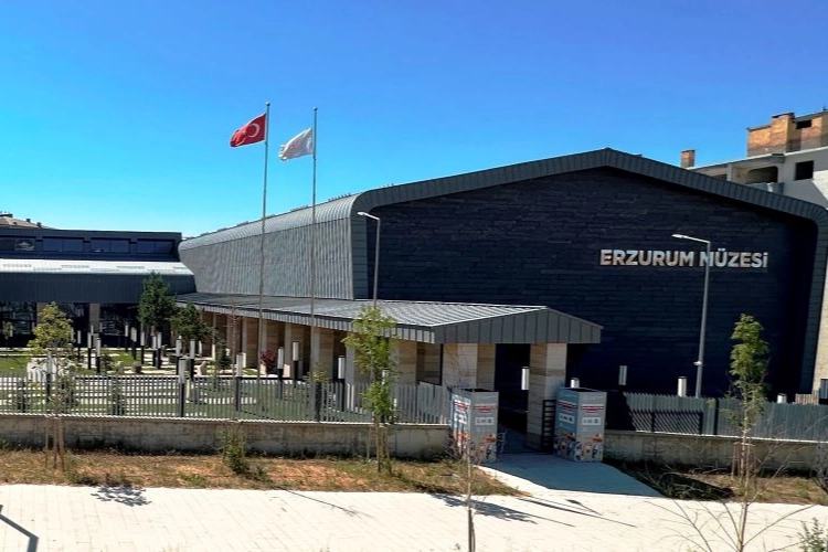 M&uuml;zelerde rehberli tur d&ouml;nemi... Nisan&rsquo;da 6 şehirde tarih yolculuğu