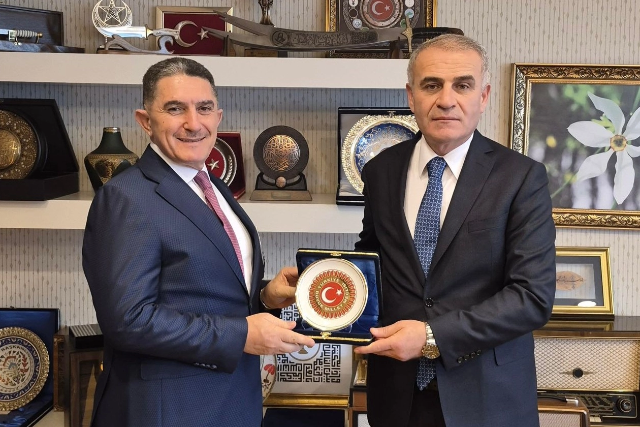 Ağrı Milletvekili &Ccedil;elebi&rsquo;den İrfan Fidan&rsquo;a tebrik ziyareti