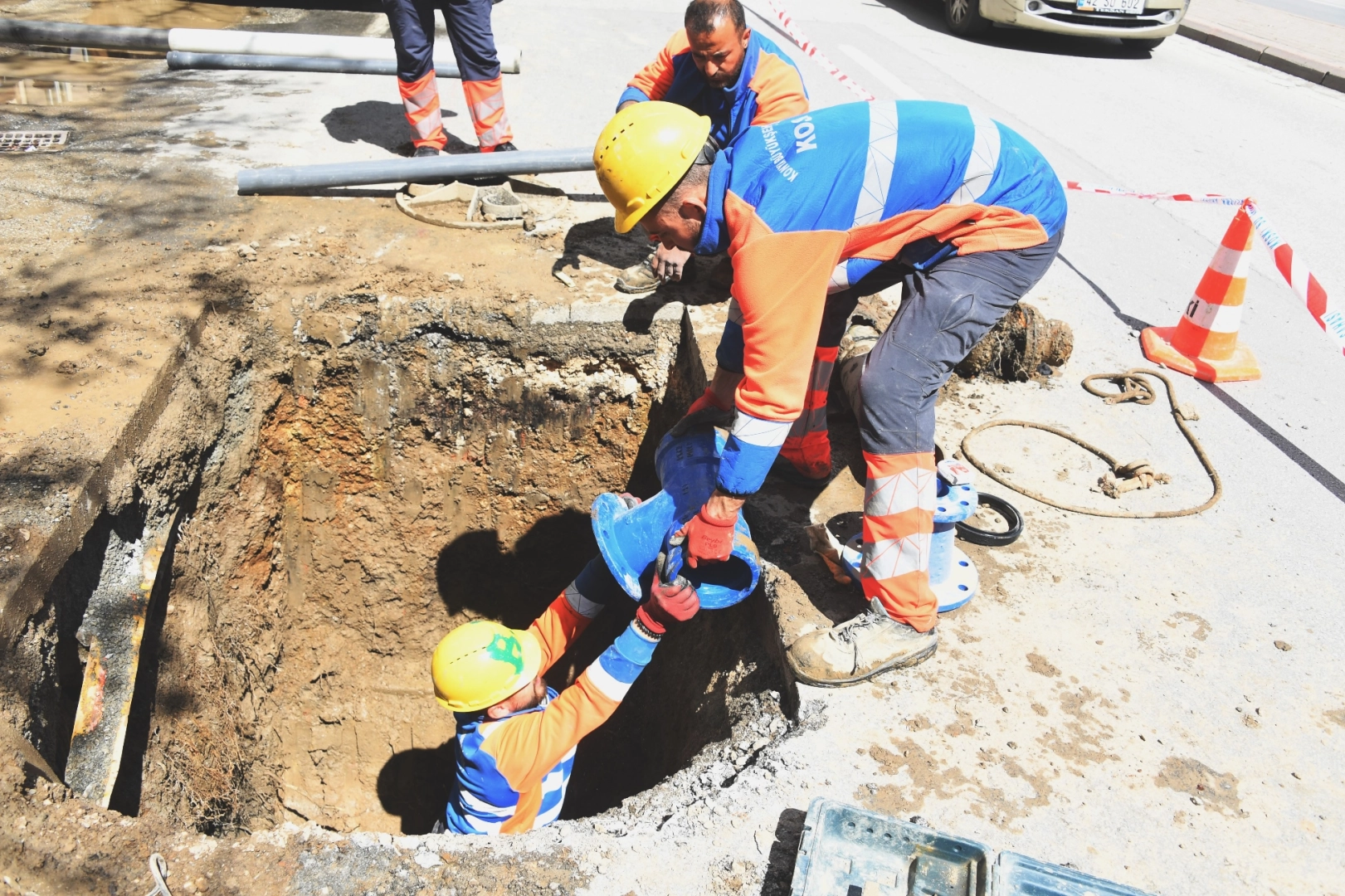 Konya&rsquo;da su kayıplarına karşı eş zamanlı vana yenileme
