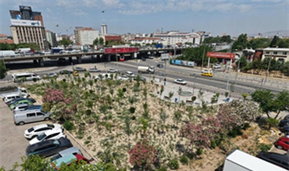 Eski Benzinlik yeşile d&ouml;n&uuml;şt&uuml;