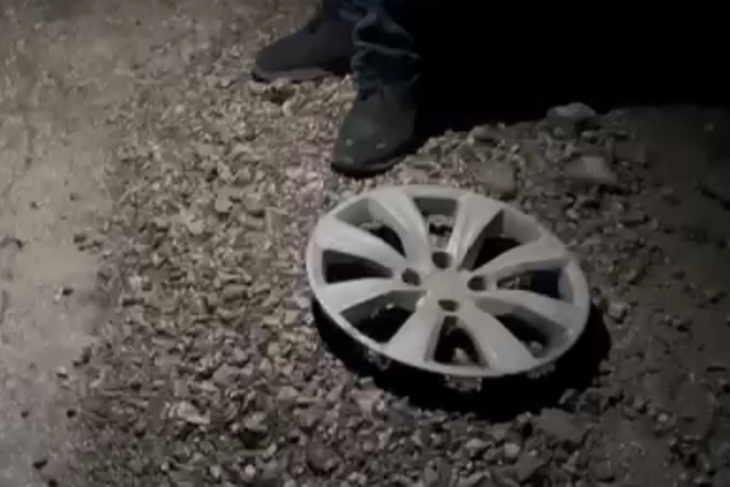 D&uuml;zce&ndash;Yığılca yolundaki &ccedil;ukurlar s&uuml;r&uuml;c&uuml;leri zorluyor