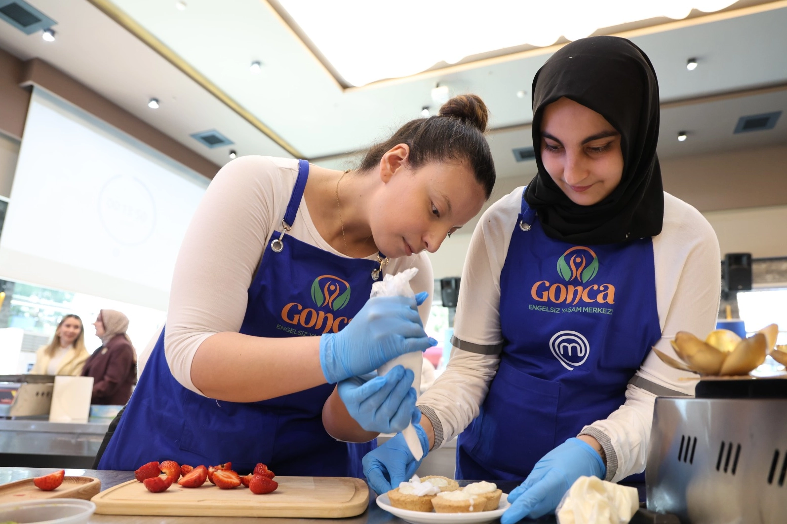 Kocaeli'de Otizm G&uuml;n&uuml;&rsquo;nde lezzetli farkındalık
