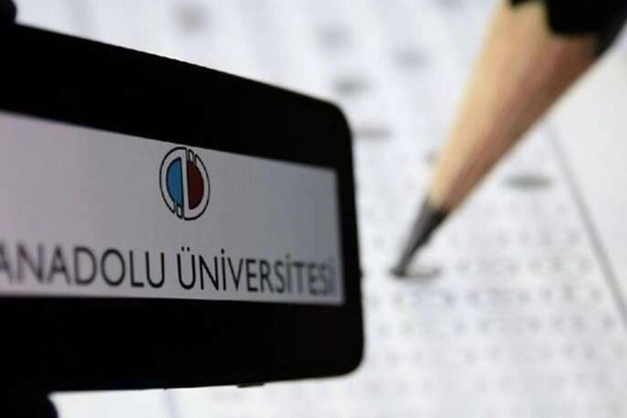 A&Ouml;F Yaz Okulu kayıtları i&ccedil;in son başvuru bu akşam 22.00