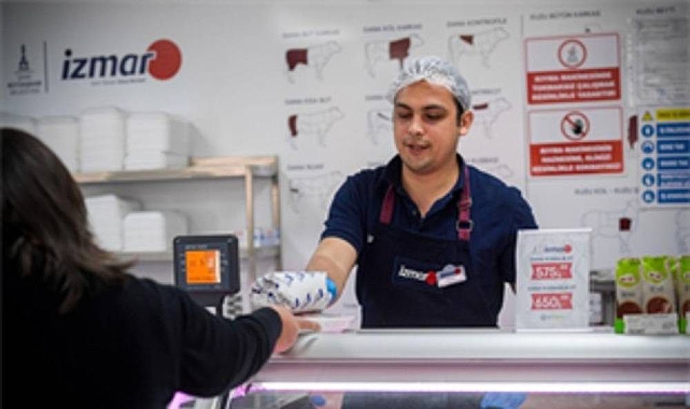 Ödemiş Et Entegre Tesisi'nde günde 120 büyükbaş hayvan işleniyor