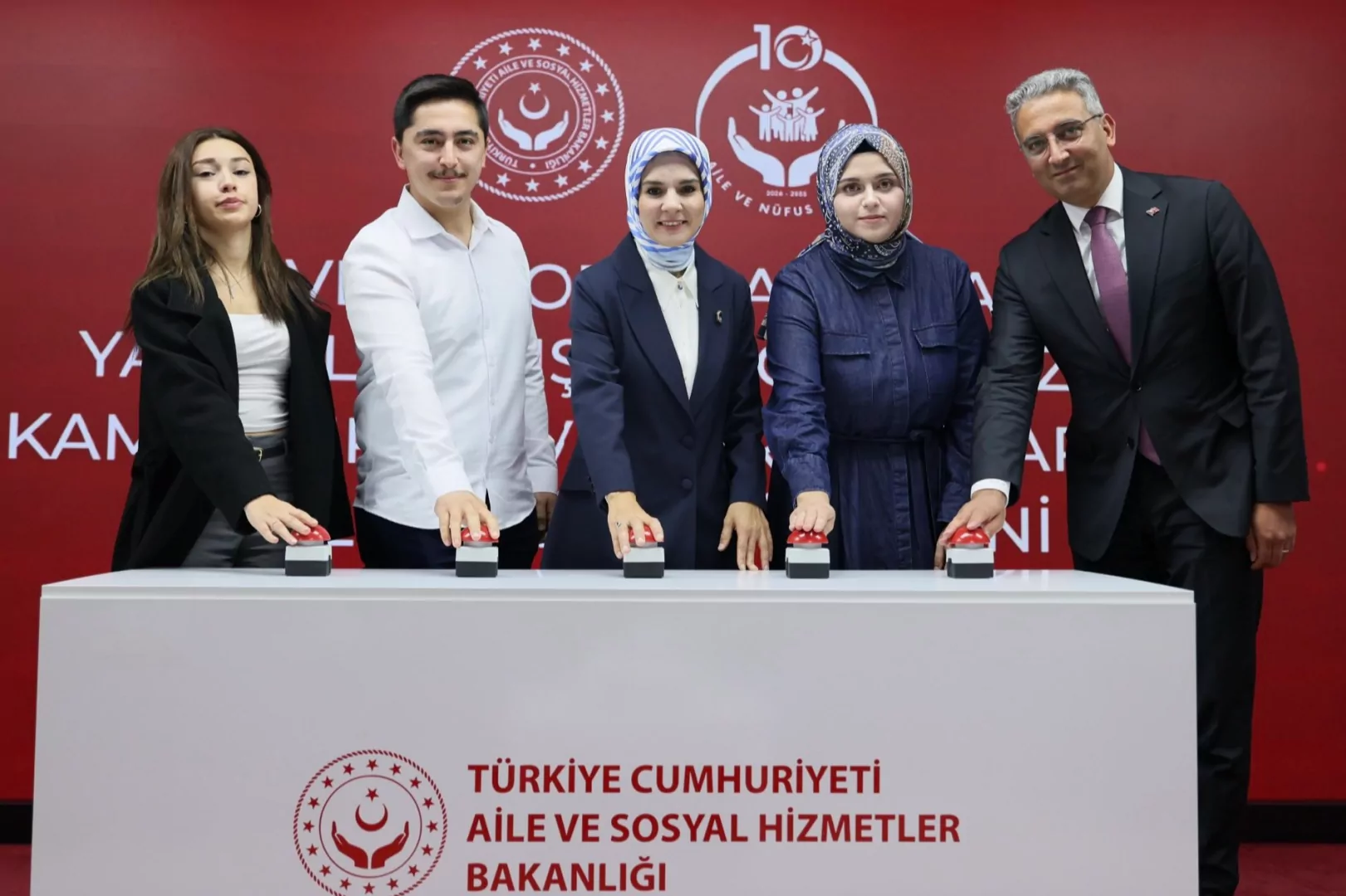 Devlet korumasındaki 394 gen&ccedil; kamu kurumlarına yerleştiriliyor