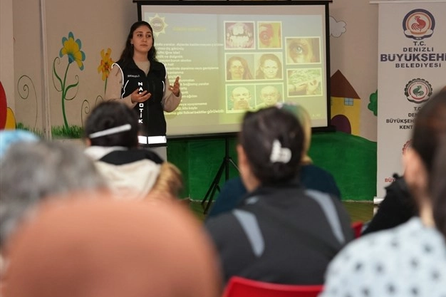 Denizli&rsquo;de anneler i&ccedil;in &ccedil;ifte farkındalık semineri