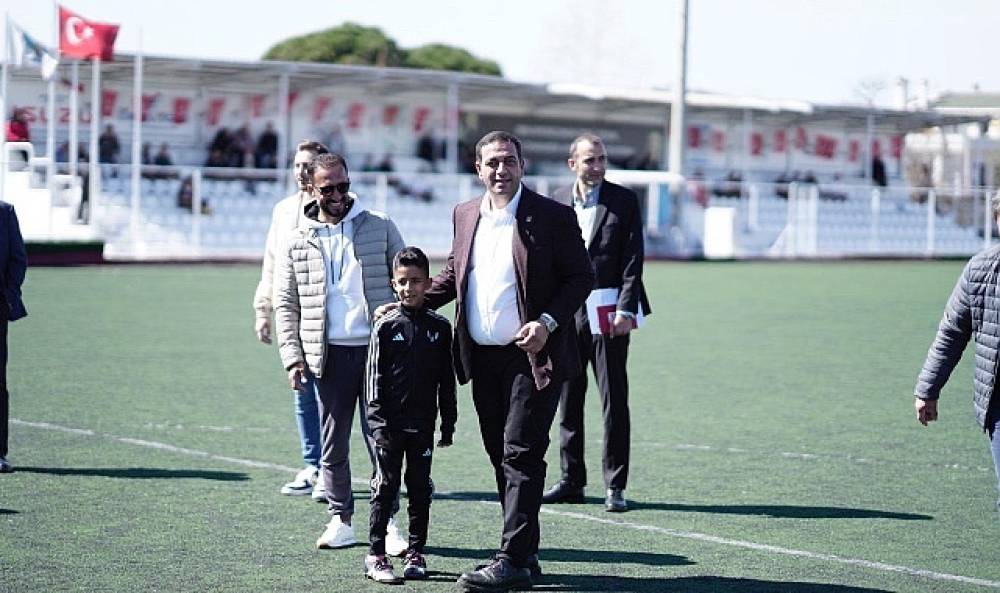 Narlıdere Belediyesi, 19 Mayıs Atatürk'ü Anma Gençlik ve Spor Bayramı etkinlikleri kapsamında futbol turnuvası düzenleyecek