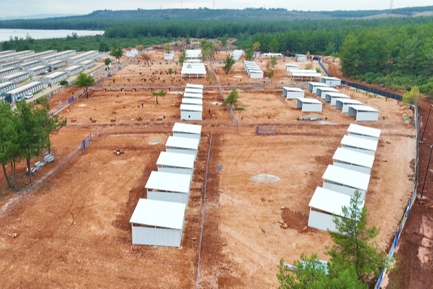 Antalya B&uuml;y&uuml;kşehir&rsquo;den sokak k&ouml;peklerine &ouml;zel yaşam alanı