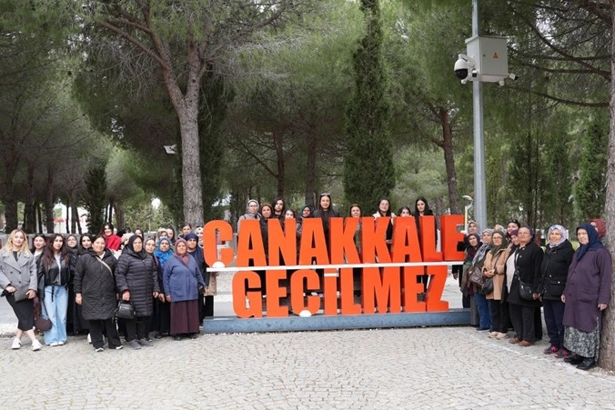 &Ccedil;anakkale'de &Ccedil;allı kadınlara &Ccedil;anakkale yolculuğu