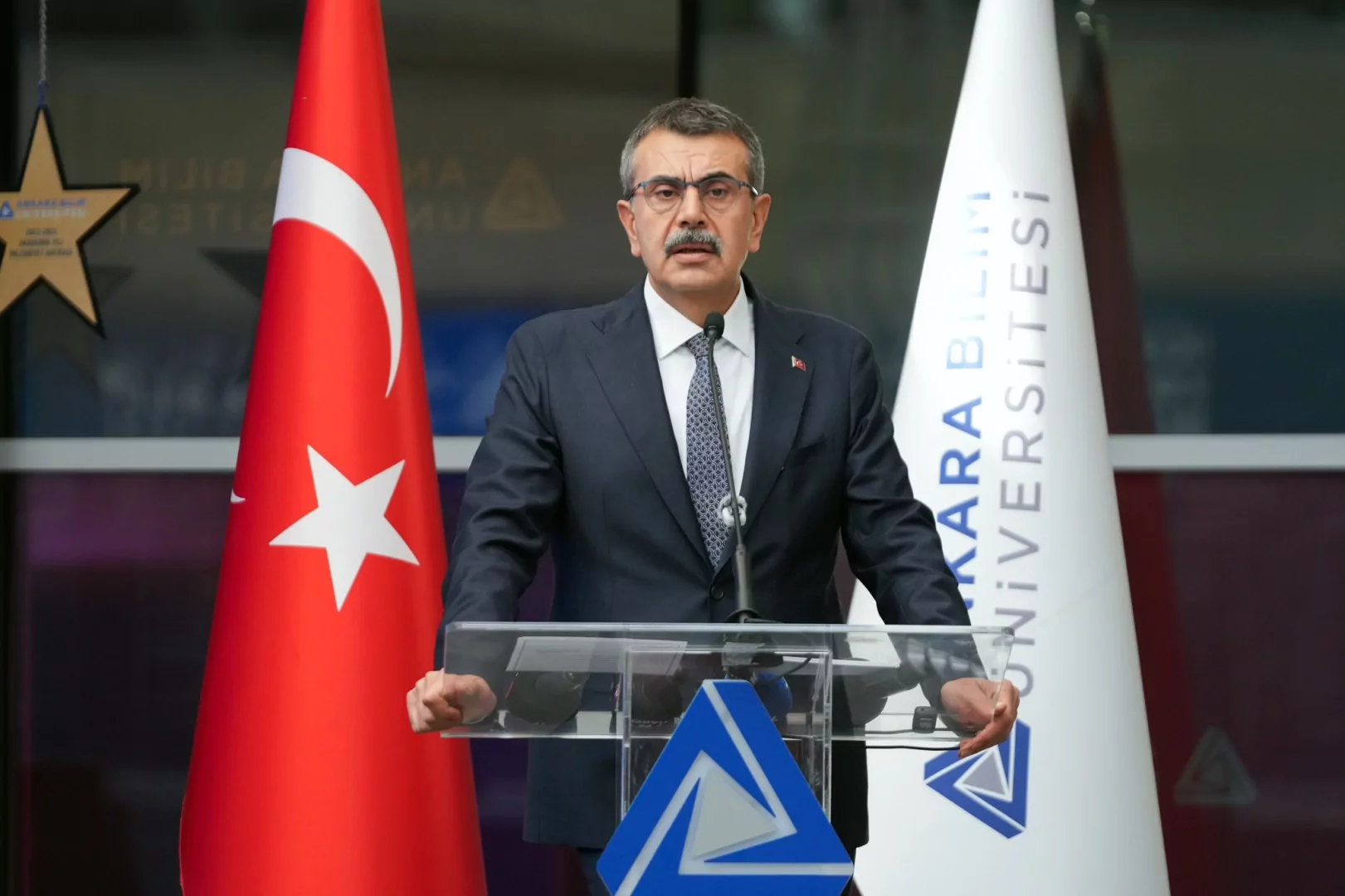 Bakan Tekin: T&uuml;rkiye, eğitimde devrim niteliğinde işler yaptı