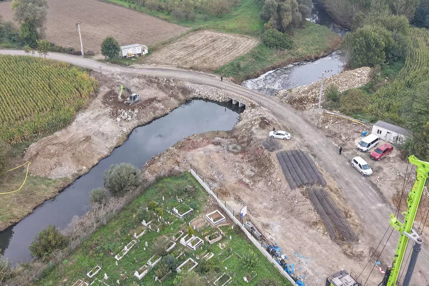 Sakarya'da Beşdeğirmen K&ouml;pr&uuml;s&uuml;'ne sağlam temeller