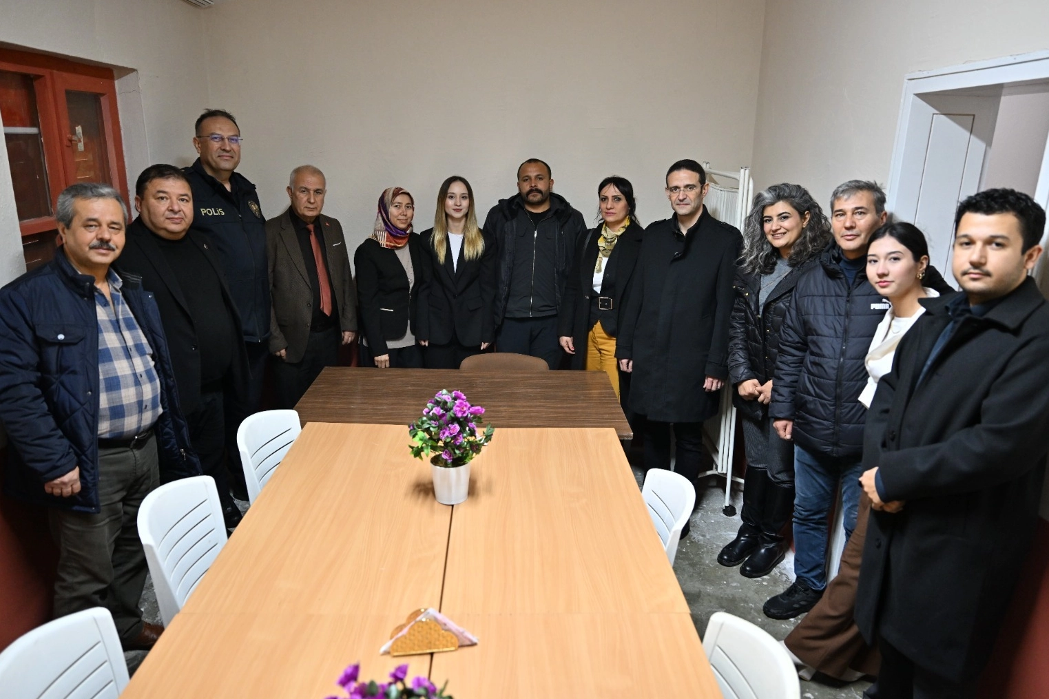 Manisa'da &uuml;niversite &ouml;ğrencisinin hayalini Büyükşehir ger&ccedil;ekleştirdi