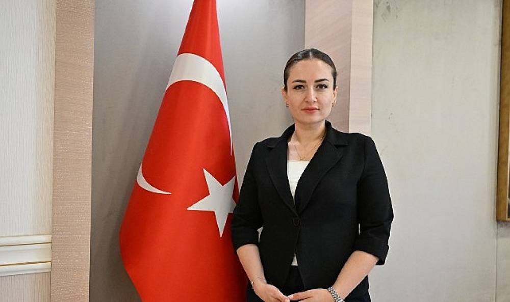 Antalya B&uuml;y&uuml;kşehir Belediye Başkan Vekili B&uuml;şra &Ouml;zdemir'in 18 Mart Mesajı