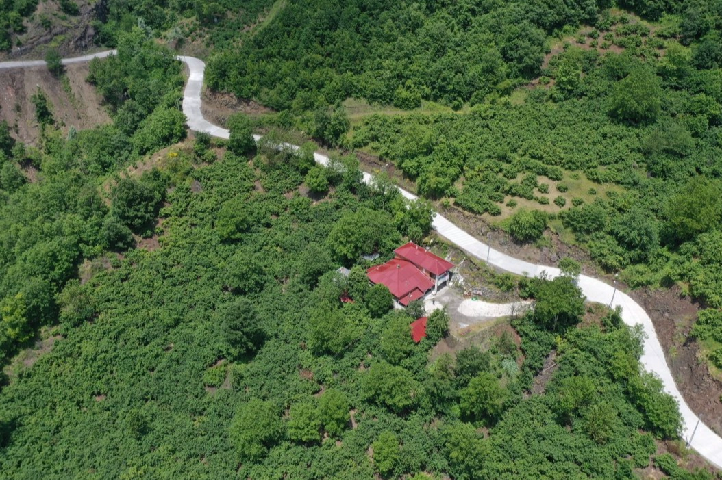 Ordu ile Tokat&rsquo;ı bağlayan yolda beton &ccedil;alışması