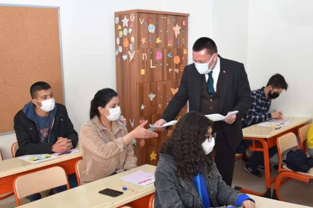 Diyarbakır Bağlar'da 55 öğrencinin üniverisite hayali gerçekleşti