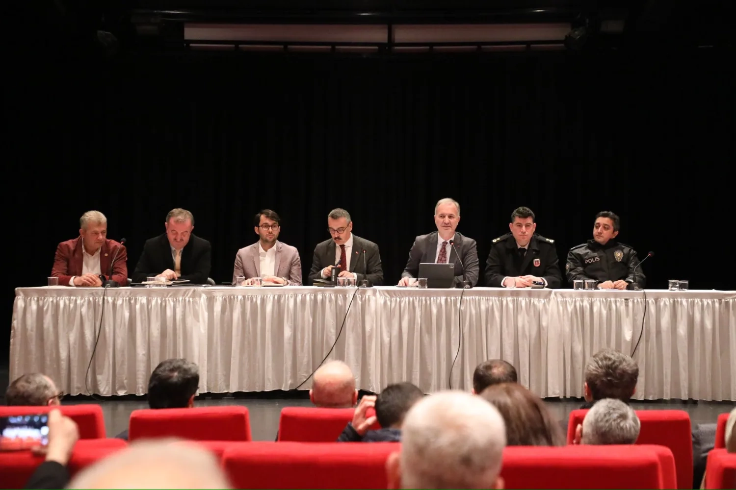 Bursa İneg&ouml;l&rsquo;de 116 muhtarla istişare toplantısı yapıldı