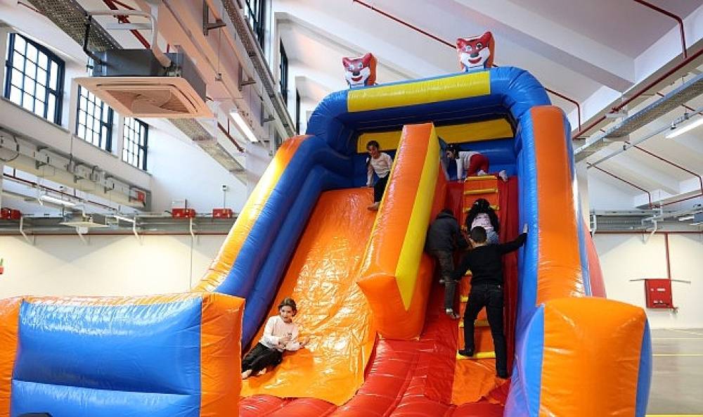 Aydın B&uuml;y&uuml;kşehir Belediyesi Yarıyıl Karne Şenliği'ne Yoğun İlgi