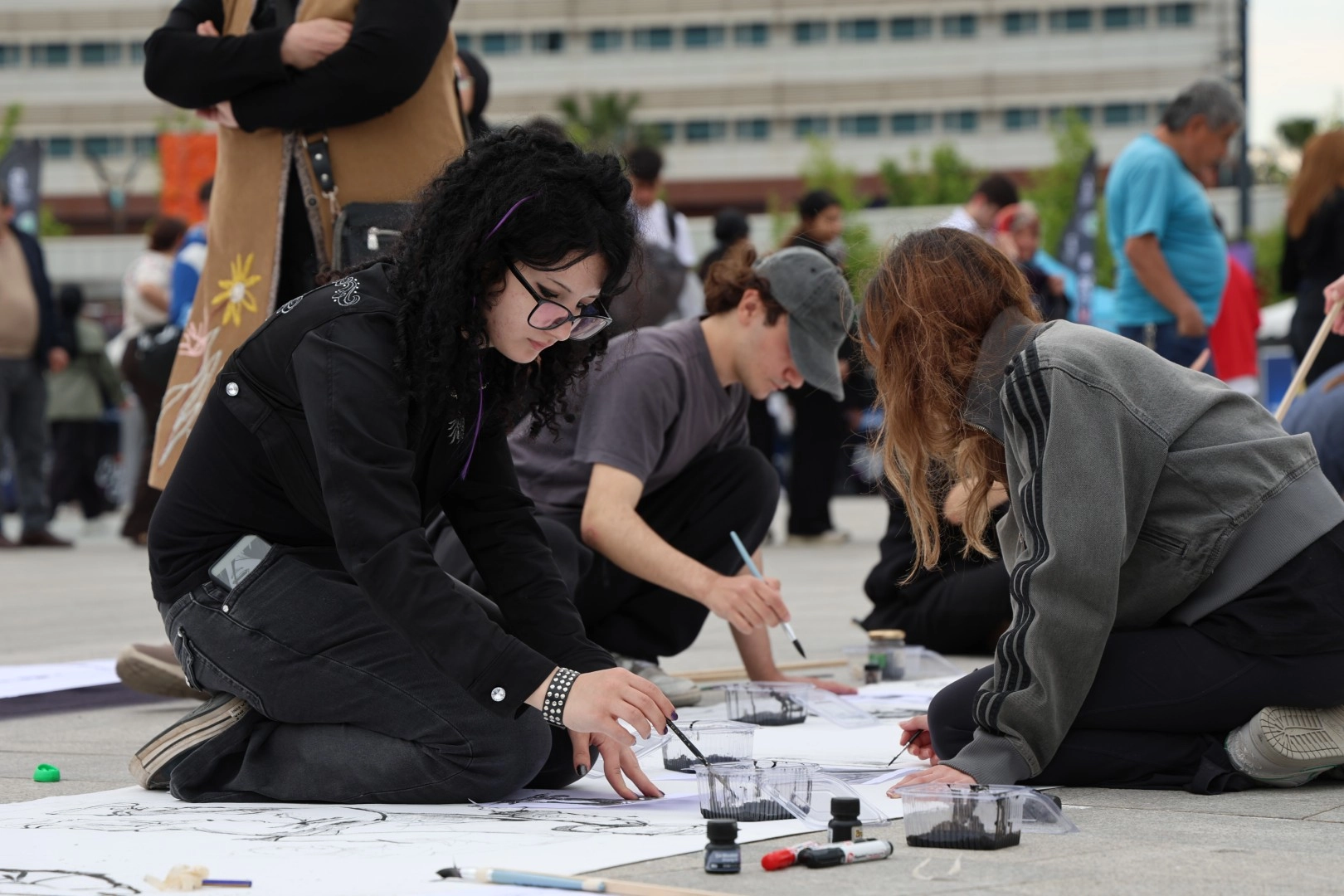 Gen&ccedil;liğin enerjisi Kocaeli EnFest&rsquo;te resimlere yansıdı