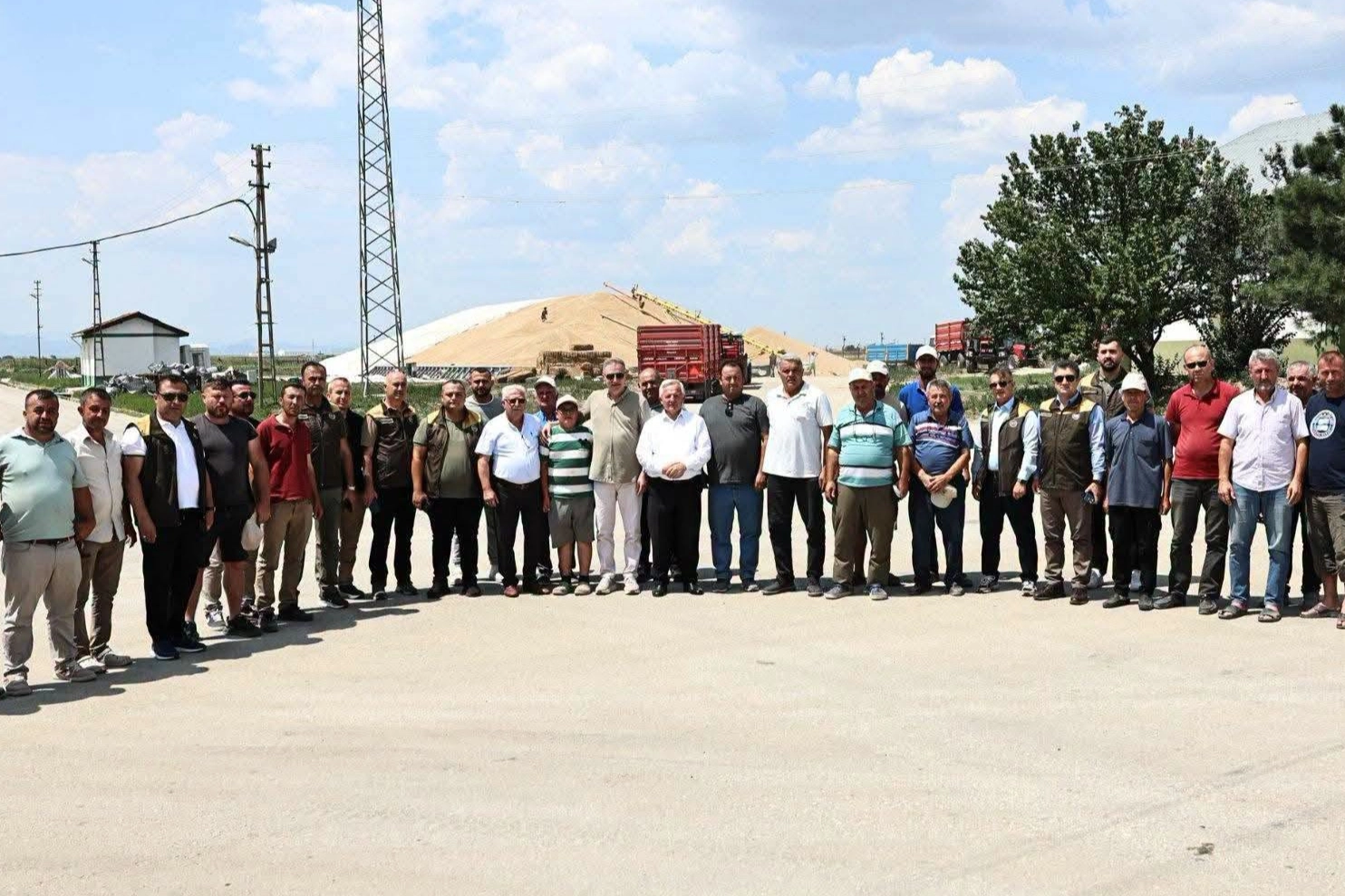 TMO'dan İpsala'da hasat ve alım &ccedil;alışmalarına yerinde inceleme