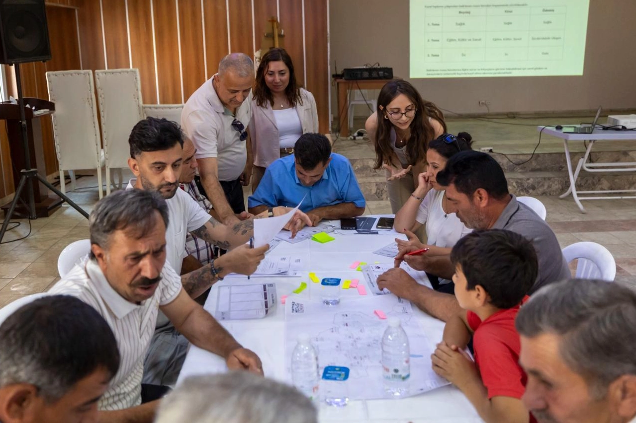 Yurttaş Meclisleri K&uuml;&ccedil;&uuml;k Menderes&rsquo;te tamamlandı, sıra yeni il&ccedil;elerde
