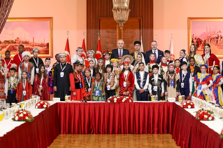 26 &uuml;lkeden d&uuml;nya &ccedil;ocukları TBMM'de
