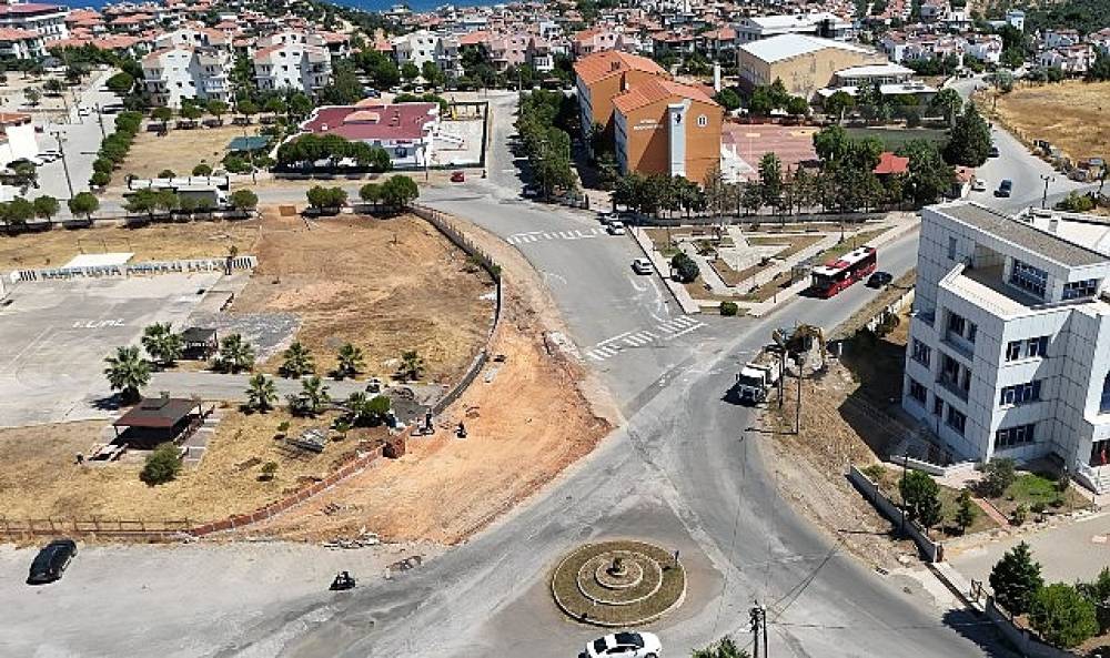 Ayvalık'ın 7. Akıllı Kavşağı B&ouml;lge Trafiğine Nefes Aldıracak