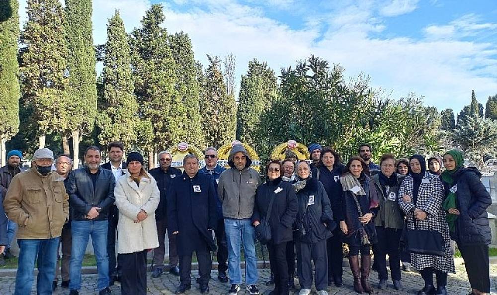 Türk Eğitim Vakfı, Radyo Reklamcılığının Önderlerinden, Bağışçısı Türkan Sedefoğlu'nu Kabri Başında Andı