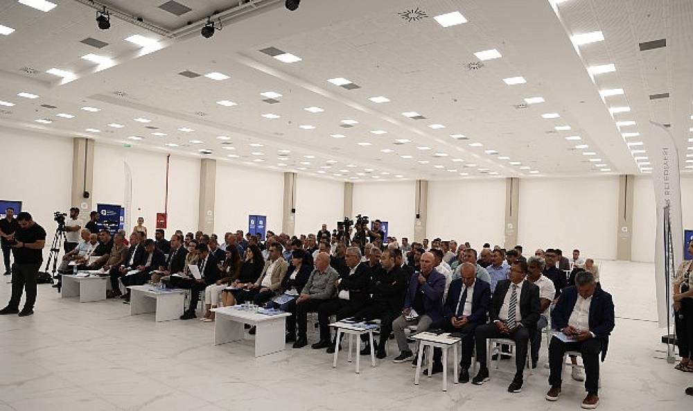 Başkan Vekili B&uuml;şra &Ouml;zdemir Serik'te muhtarlarla buluştu