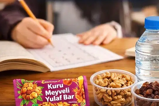 LGS'de beslenme paketi d&ouml;nemi... Uzmanlar sınav &ouml;ncesi denenmesini istedi