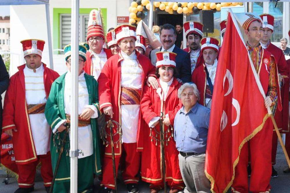 Ankara sele teslim oldu