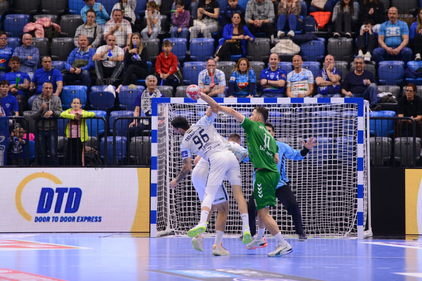 Bursa Nil&uuml;fer Belediyespor Macaristan&rsquo;dan avantajlı d&ouml;n&uuml;yor