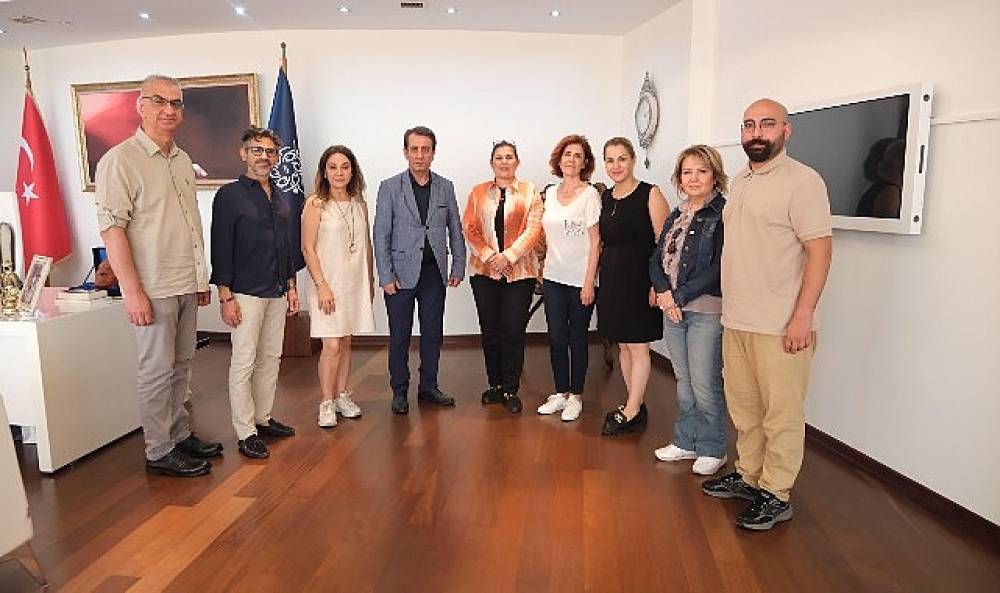 Atatürkçü Düşünce Derneği Aydın Büyükşehir Belediye Başkanı Özlem Çerçioğlu'na nezaket ziyaretinde bulundu