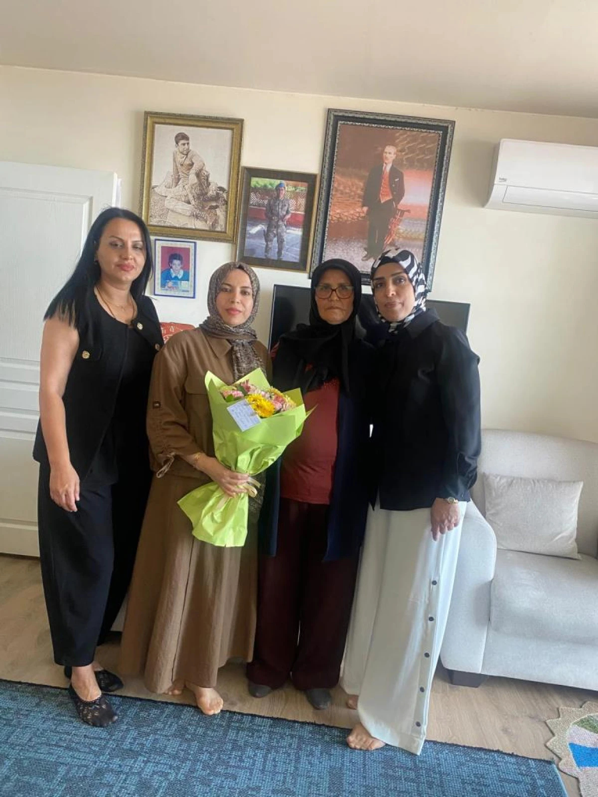 Anahtar Parti&rsquo;den Şehit Annelerine Vefa Ziyareti