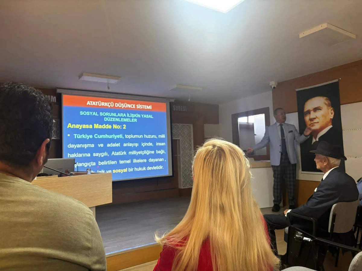 Antalya EMO&rsquo;da Anlamlı Konferans: Tarih&ccedil;i, Yazar  ve  E. Albay  Kemal Karakuzey&rsquo;den "Milli Bilin&ccedil;" Vurgusu
