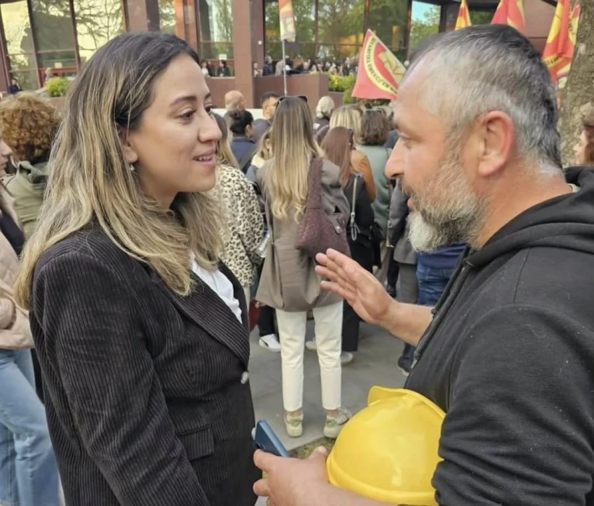Ay&ccedil;a &Ccedil;ağlar: Maden Emek&ccedil;ilerinin M&uuml;cadelesi Umudun Ve Dayanışmanın Simgesidir