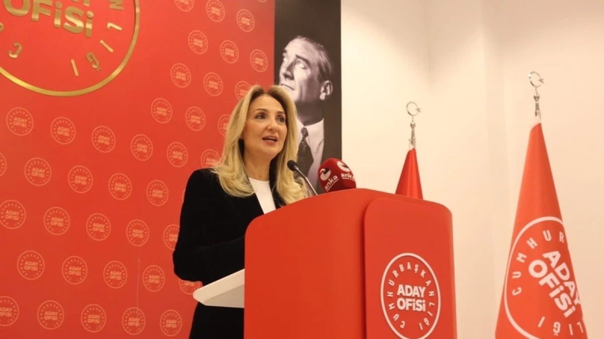 Aylin Nazlıaka, Yeni Engelli Y&ouml;netmeliğini Değerlendirdi: "Engelli Hakları K&uuml;&ccedil;&uuml;l&uuml;rken Bakanlık Kendini Alkışlıyor"