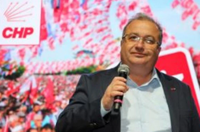 Başkan Gürbüz: “Atatürk’ün Adalete Verdiği Değer Yolumuzu Aydınlatıyor”