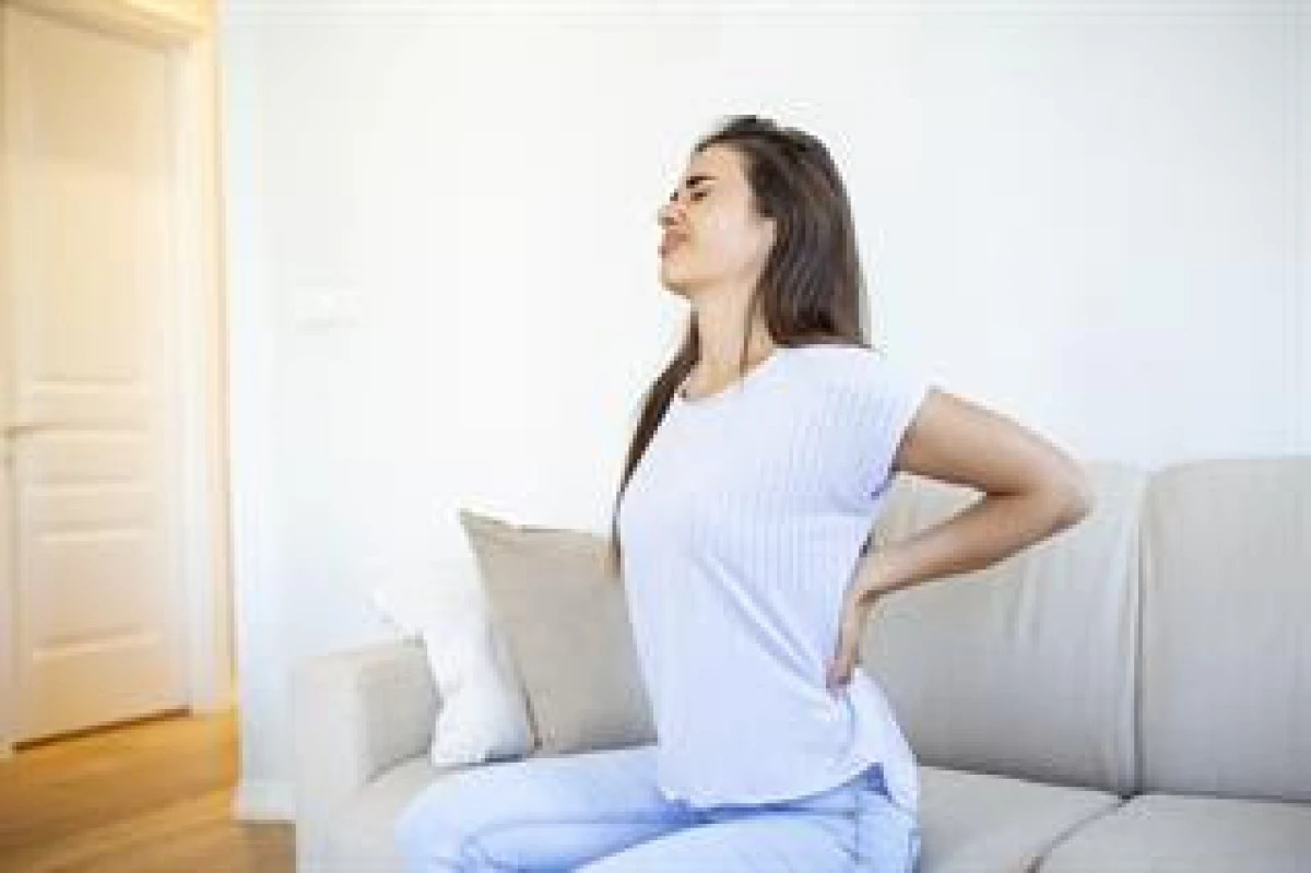 Bel Ağrısında Doğru Bilinen Yanlışlara Uzman Uyarısı: MR Sonucu Değil, B&uuml;t&uuml;nc&uuml;l Değerlendirme &Ouml;nemli