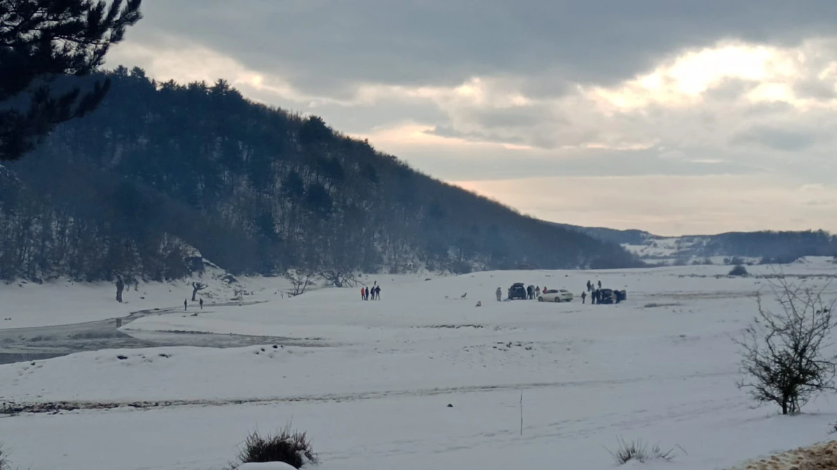 Bilecik&rsquo;te Kar Manzarasıyla Kartpostallık G&ouml;r&uuml;nt&uuml;ler