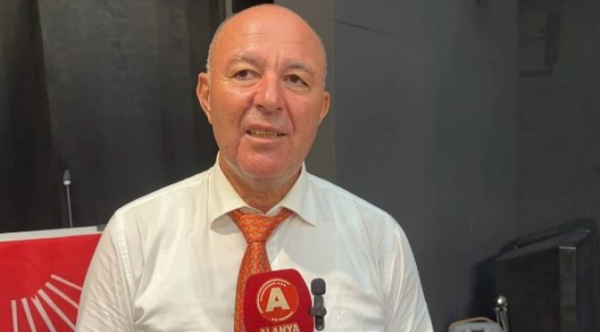 B&uuml;lent Kandemir: "Bu &uuml;lkeye 'kandırıldık' demek, yaşananların sorumluluğunu ortadan kaldırmaz"