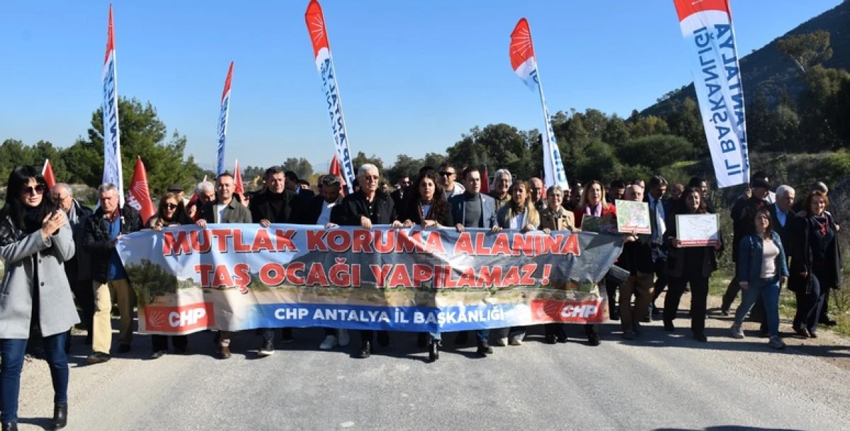 CHP Antalya İl &Ouml;rg&uuml;t&uuml;&rsquo;nden Boğa&ccedil;ayı&ndash;&Ccedil;andır &Ccedil;ayı Havzası İ&ccedil;in Sert Uyarı: &ldquo;Antalya&rsquo;nın Suyuna Dokundurtmayacağız&rdquo;