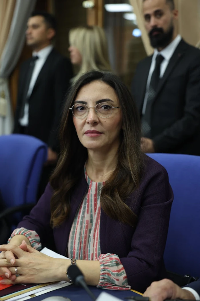 CHP BURSA MİLLETVEKİLİ NURHAYAT ALTACA KAYIŞOĞLU “HALK AÇKEN, ŞATAFATLI TOPLANTILARA KARŞIYIZ”