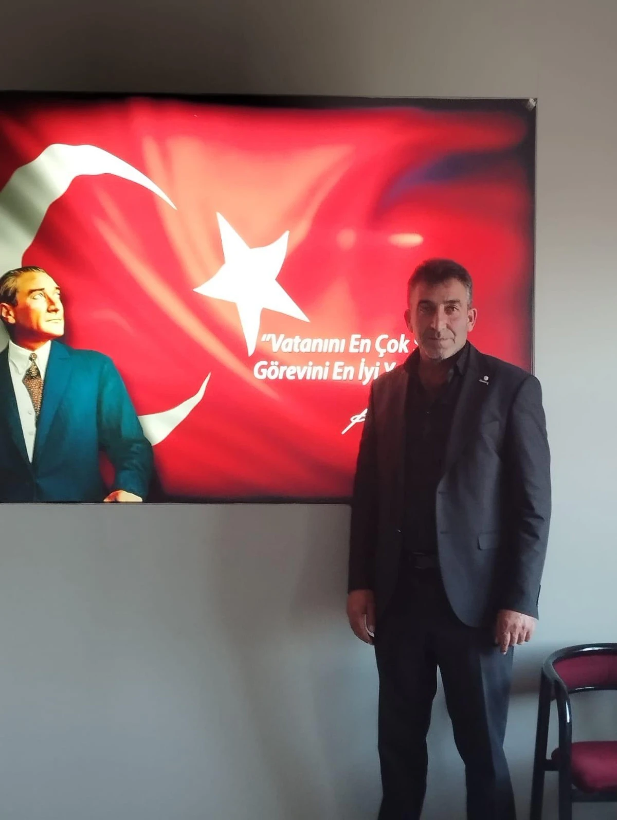 CHP Derinkuyu İl&ccedil;e Başkanı Soner Barut&rsquo;tan Babalar G&uuml;n&uuml; Mesajı &ldquo;Babalar, geleceğe bırakılan en g&uuml;&ccedil;l&uuml; mirastır&rdquo;