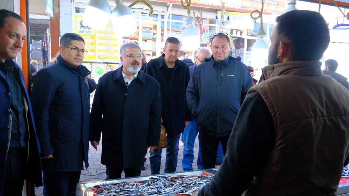 CHP&rsquo;li Takmaz&rsquo;dan K&ouml;y Garajı Esnafına Ziyaret