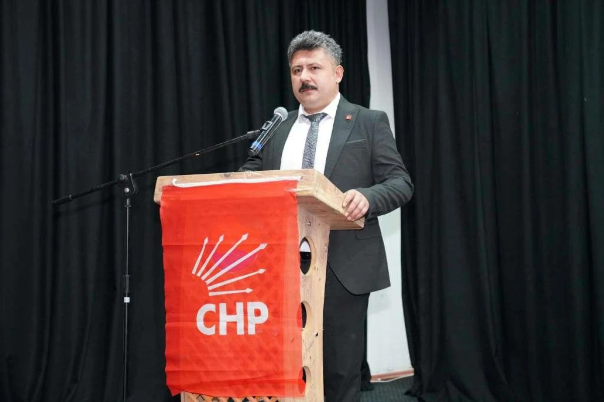 Cumhuriyet Halk Partisi (CHP) Finike İlçe Başkanı Uygar Çarban,  “Tarımda Yükselen Maliyetler Üreticiyi Zorluyor”