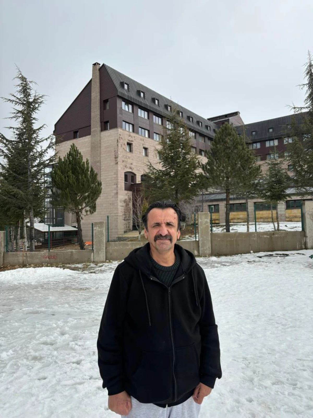 Davraz Kayak Merkezi Alarm Veriyor: Vatandaş Memnuniyetsiz